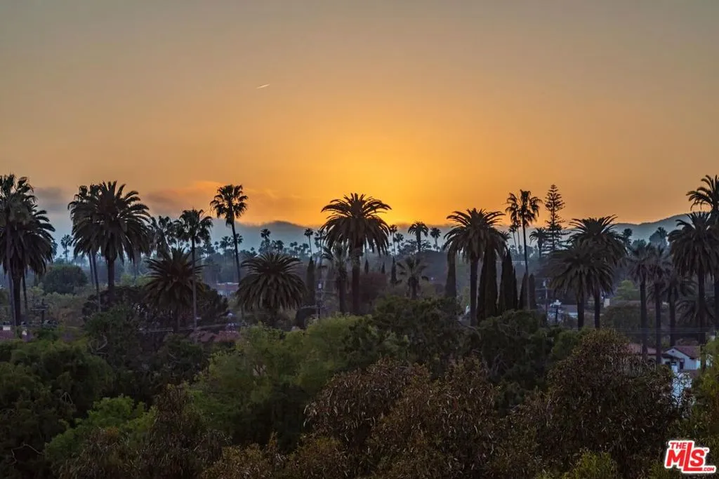 455 N Palm Drive Ph, Beverly Hills, California 90210 home-pic-29